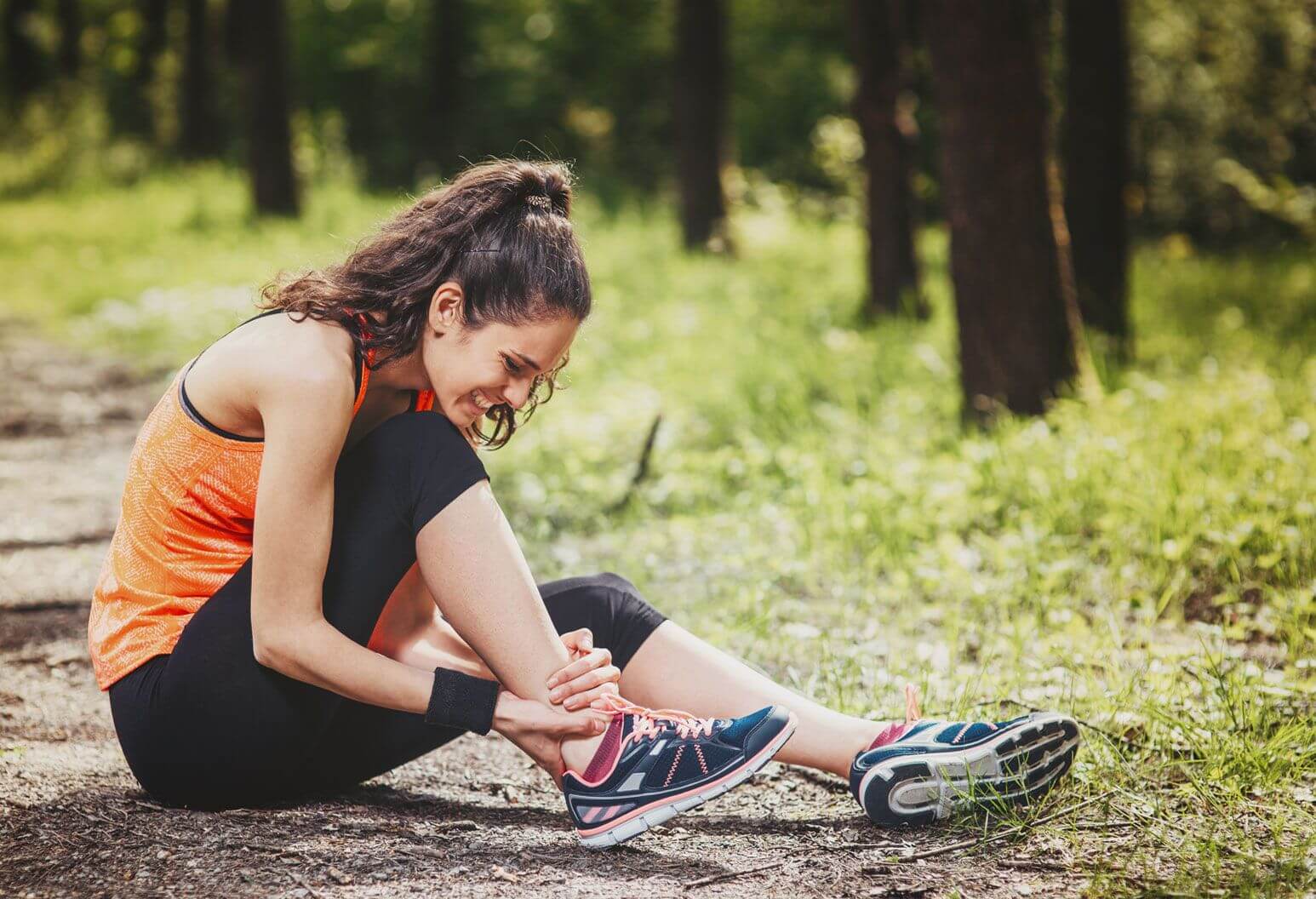 can physio help with sprains and strains